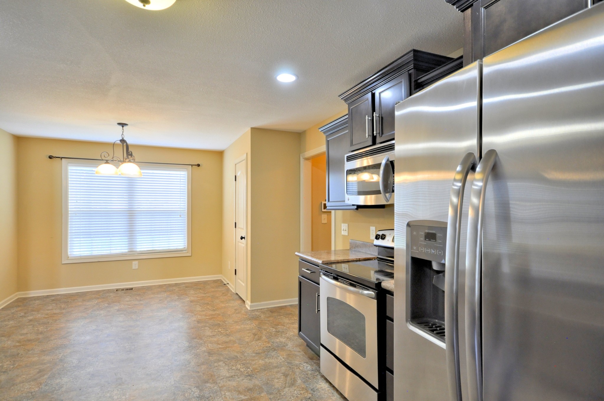3723 Tradewinds Terrace Clarksville TN 37040