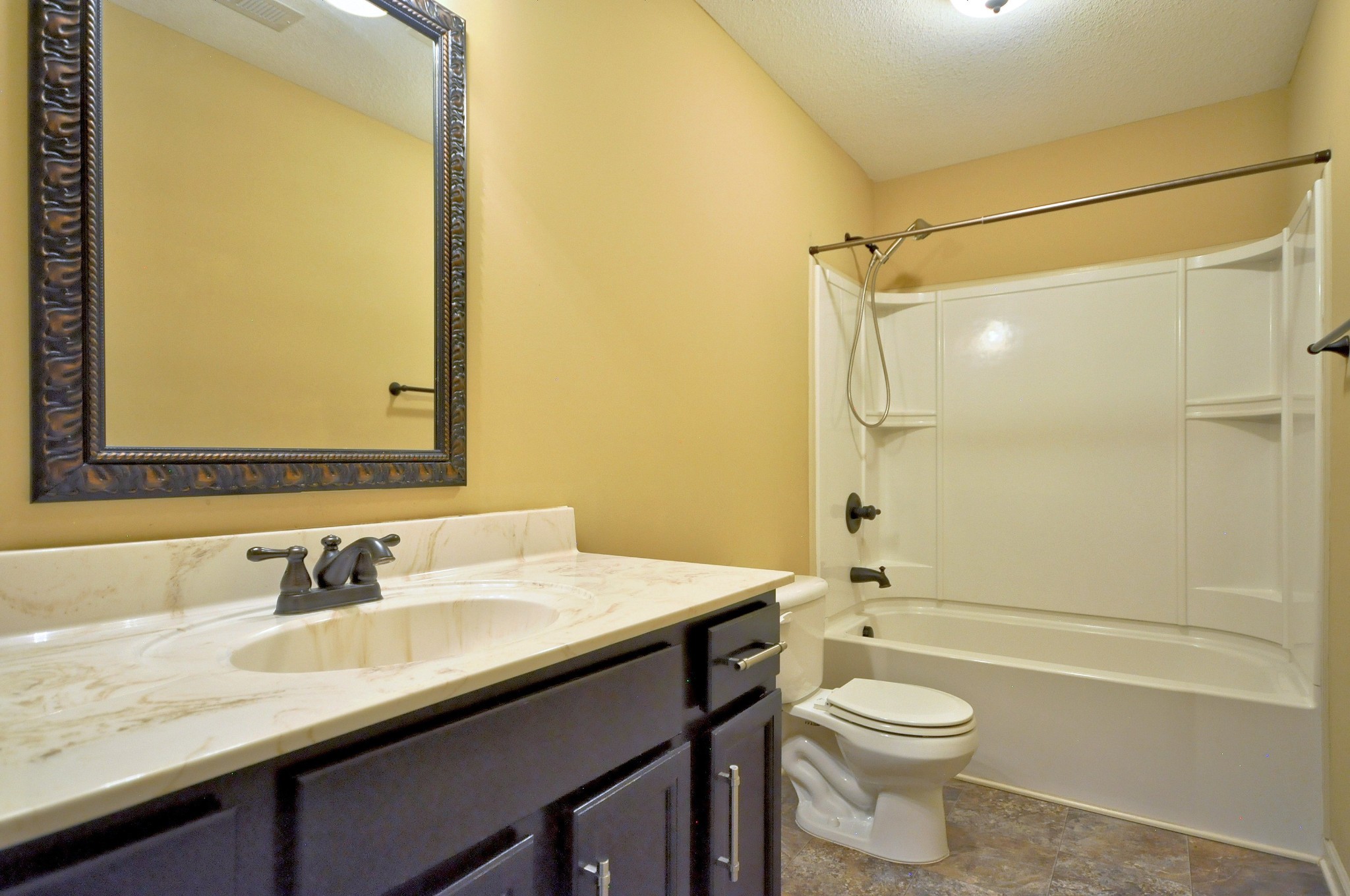 3723 Tradewinds Terrace Clarksville TN 37040
