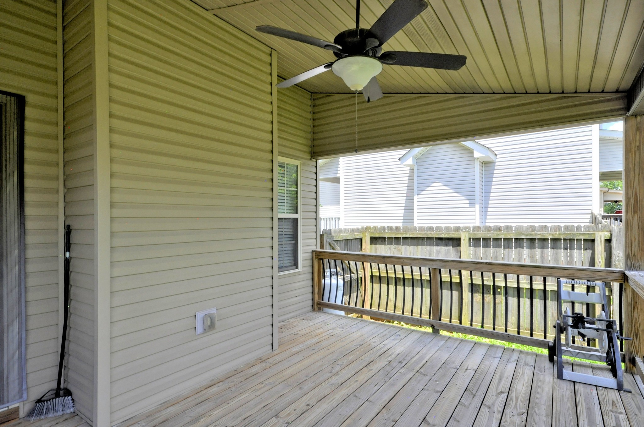 3723 Tradewinds Terrace Clarksville TN 37040