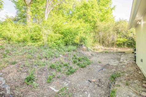 406 Mcconkey Street Madisonville TN 37354