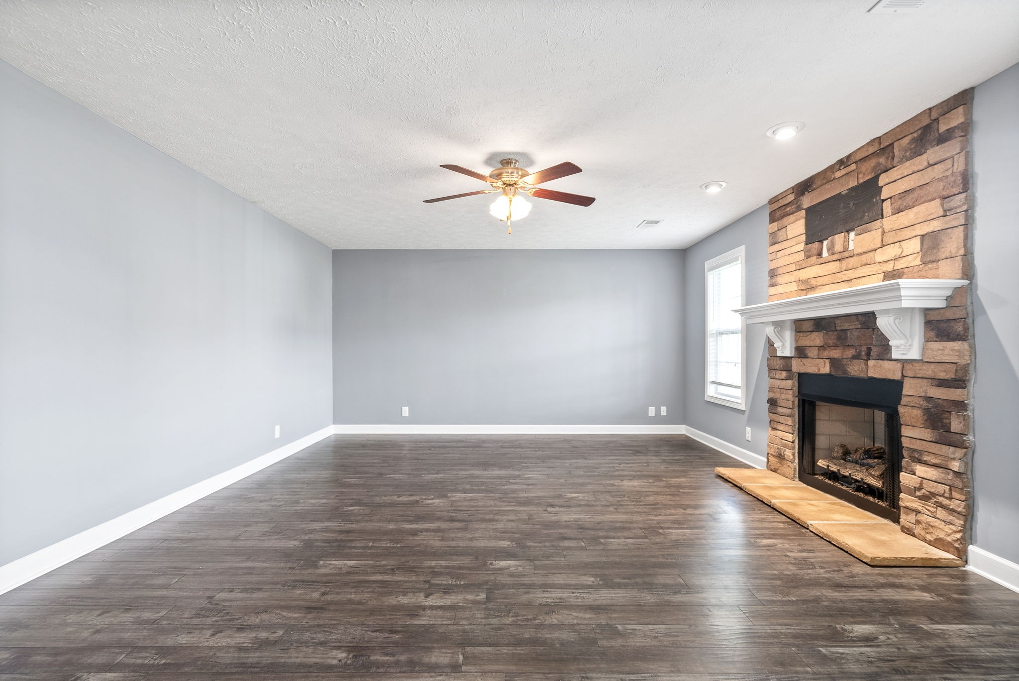 3755 Windmill Drive Clarksville TN 37040