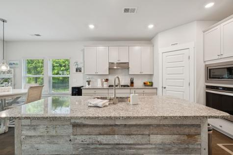 5004 Riverbank Drive Hermitage TN 37076