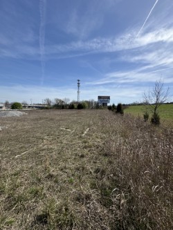 570 Alfred Thun Road Clarksville TN 37040