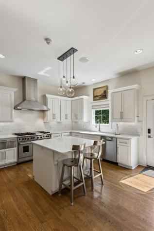 301 32nd Ave, S Nashville TN 37212