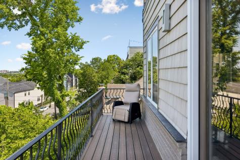 301 32nd Ave, S Nashville TN 37212