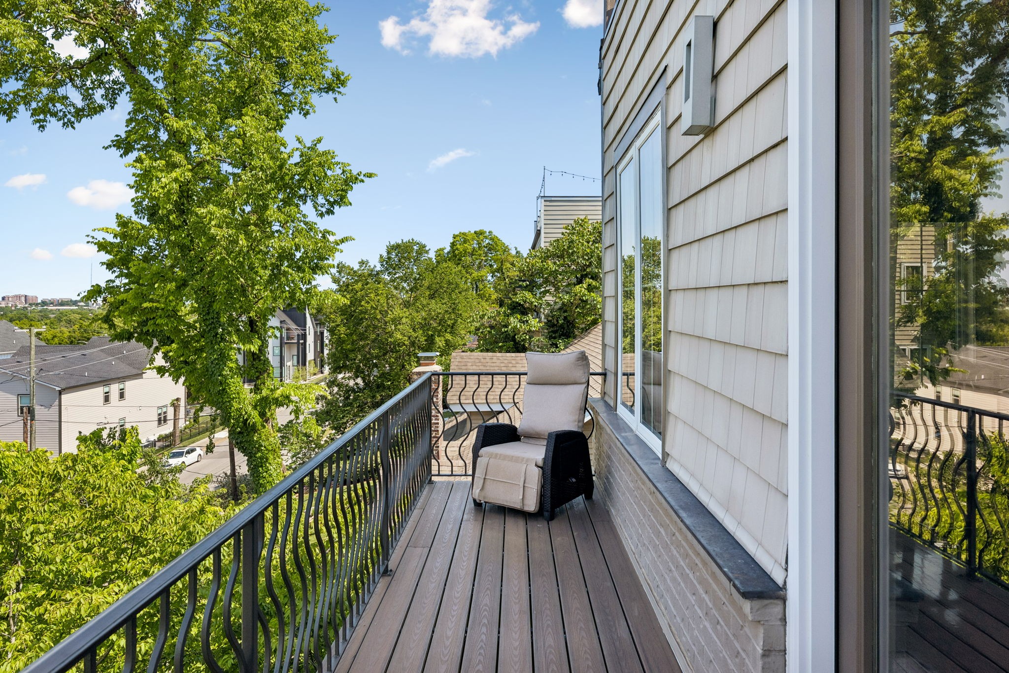 301 32nd Ave, S Nashville TN 37212