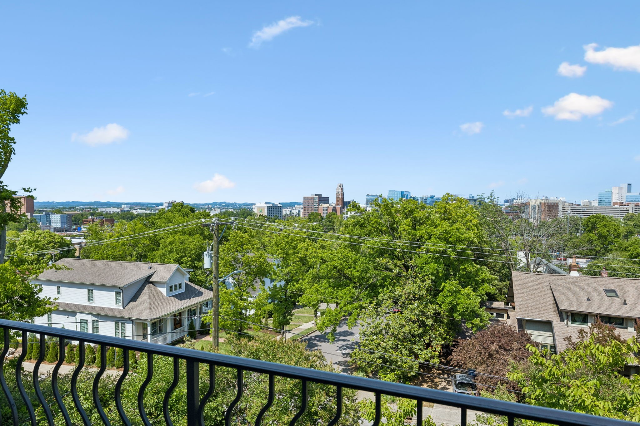 301 32nd Ave, S Nashville TN 37212
