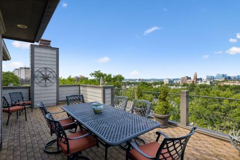 301 32nd Ave, S Nashville TN 37212