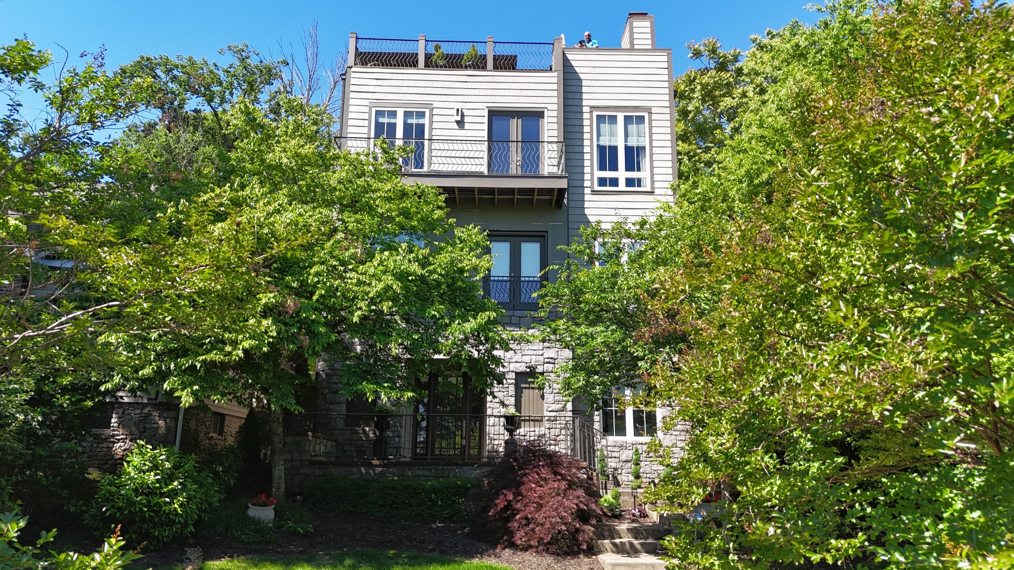 301 32nd Ave, S Nashville TN 37212