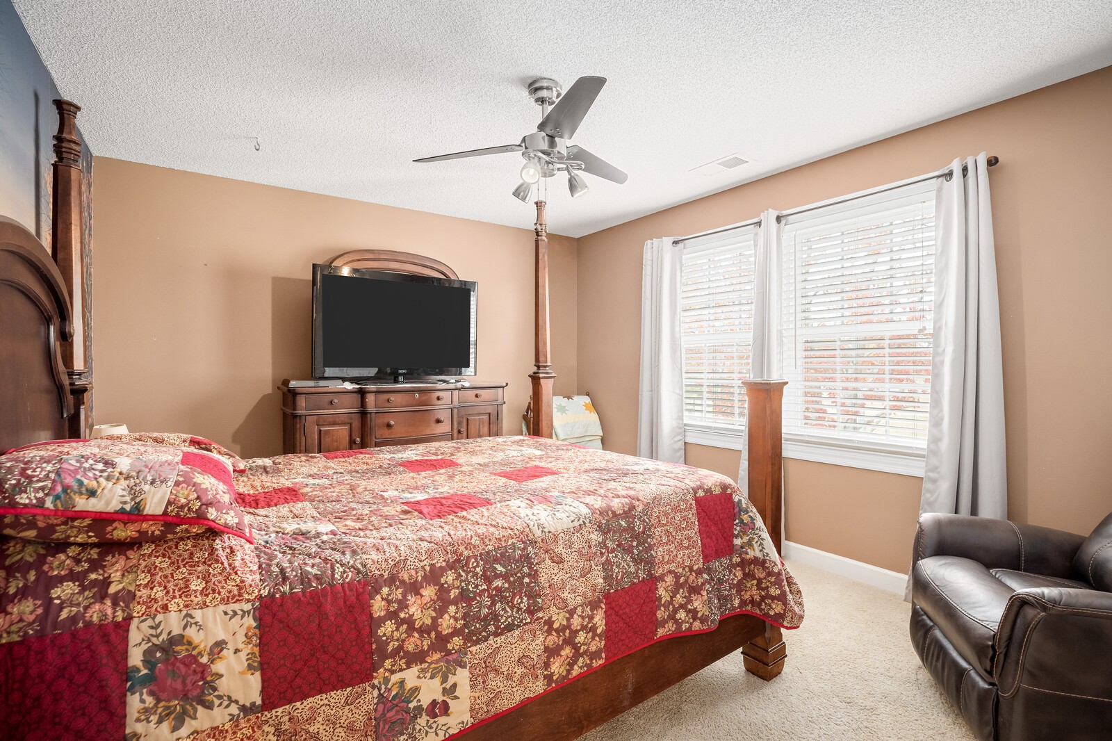 1611 Gloucester Drive Lebanon TN 37087