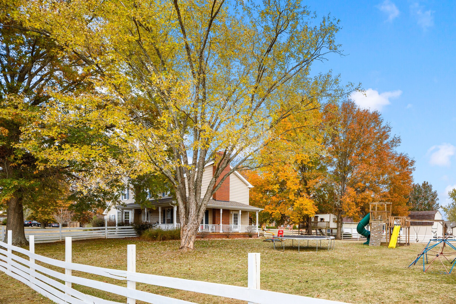 1611 Gloucester Drive Lebanon TN 37087