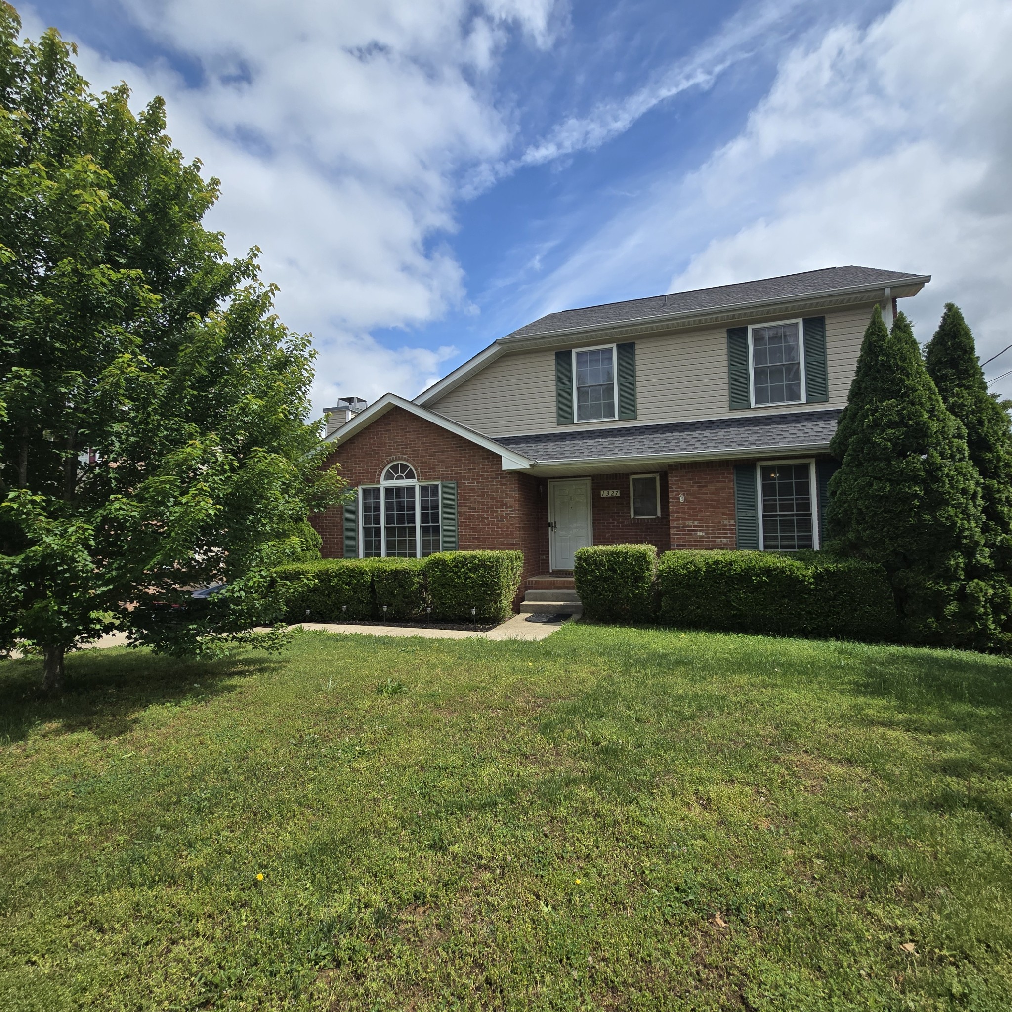 1327 Bluebonnet Drive Clarksville TN 37042