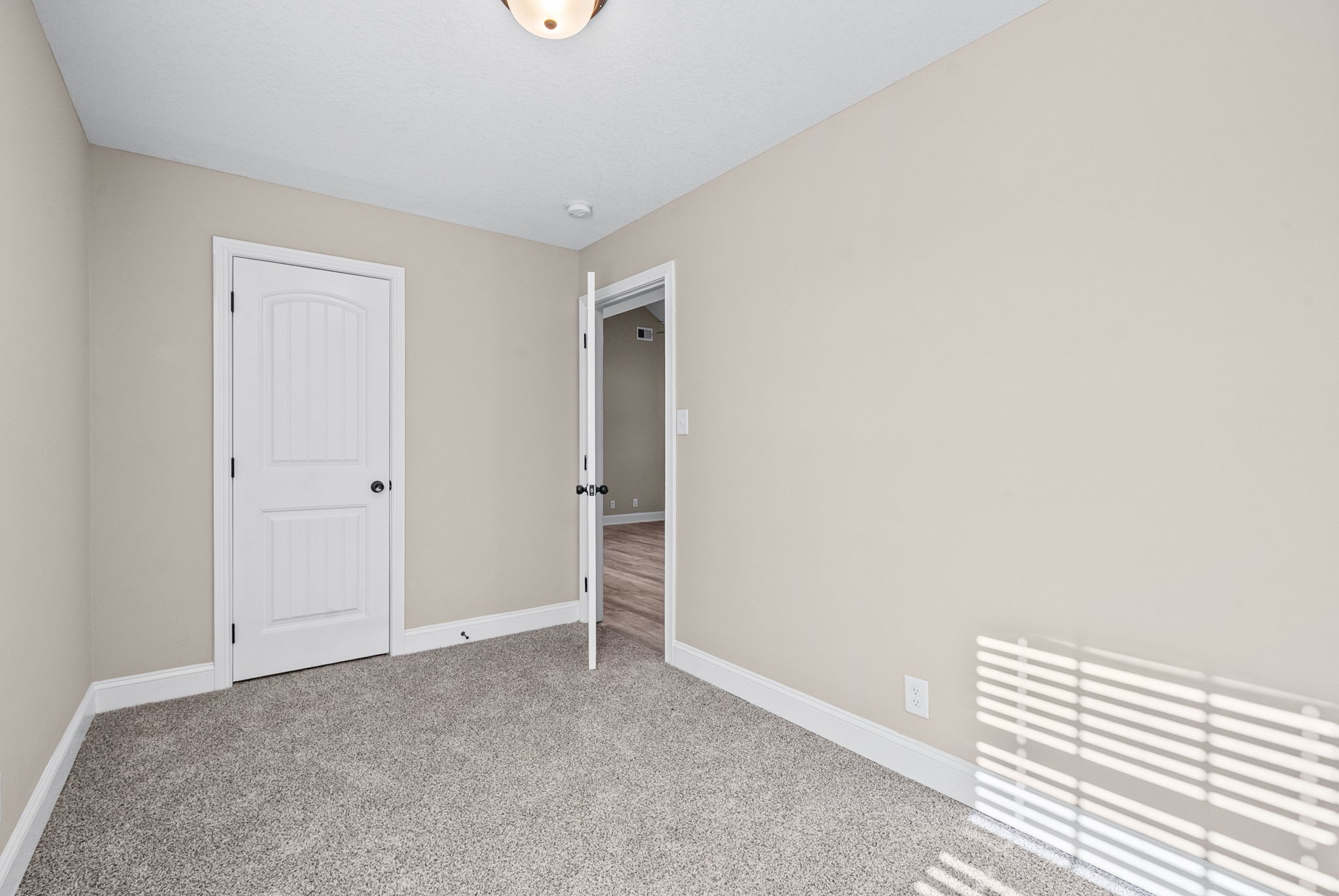 160 Texas Avenue Oak Grove KY 42262