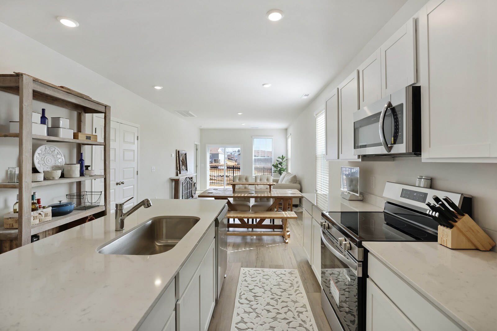 1653 Manuka Lane Columbia TN 38401