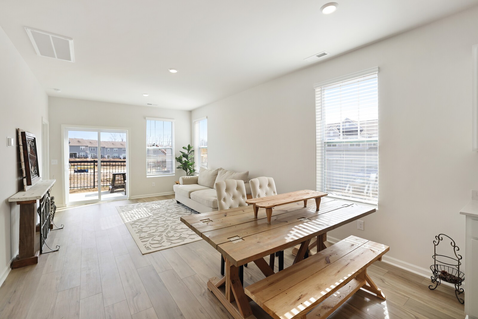 1653 Manuka Lane Columbia TN 38401