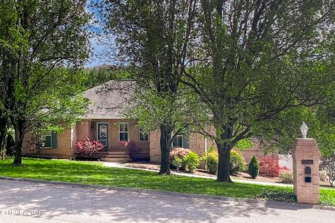 1244 River Oaks Drive Kingston TN 37763