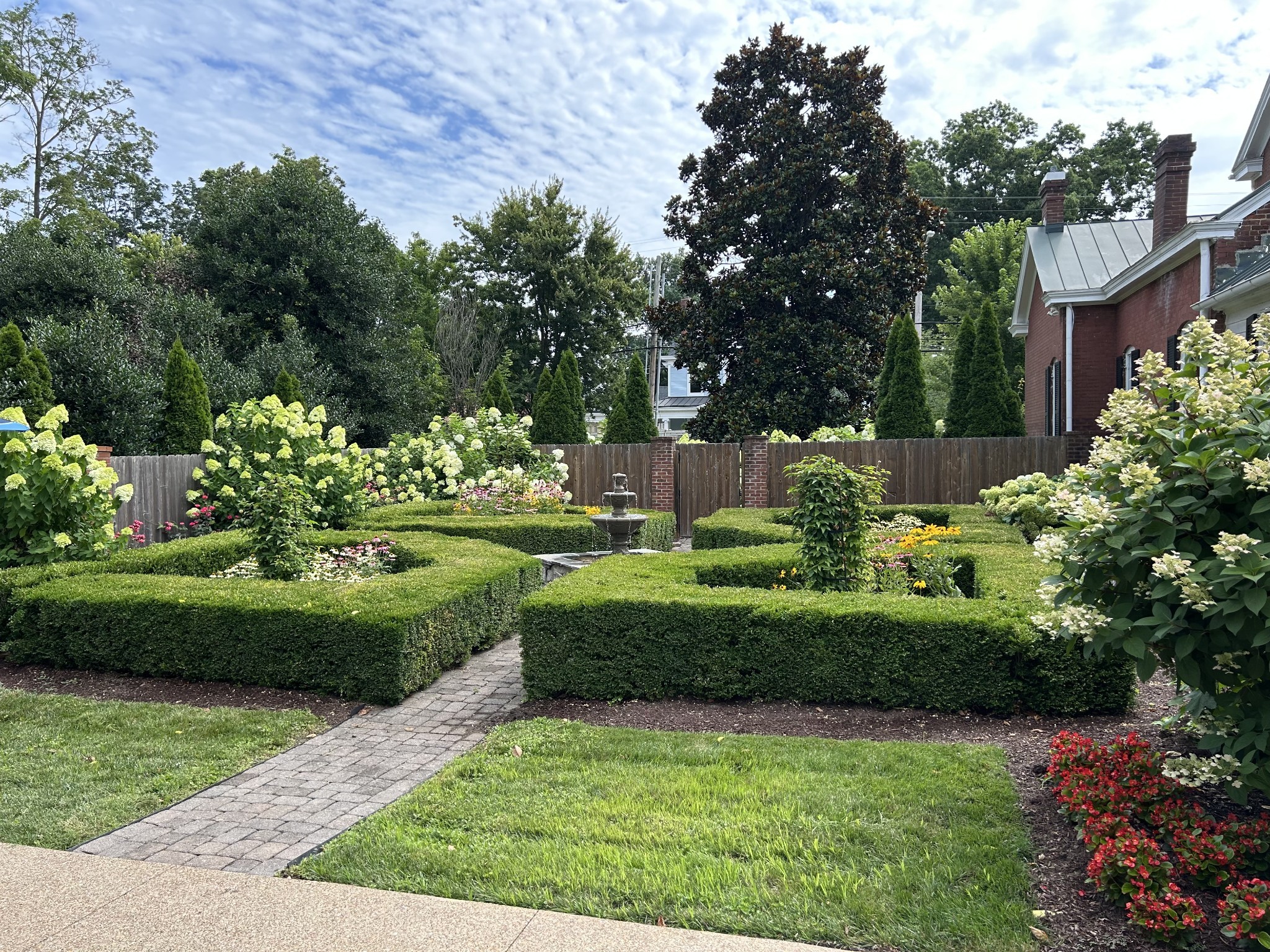 224 3rd Ave, S Franklin TN 37064