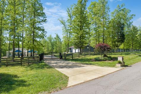 694 Lick Creek Boat Dock Loop Parsons TN 38363