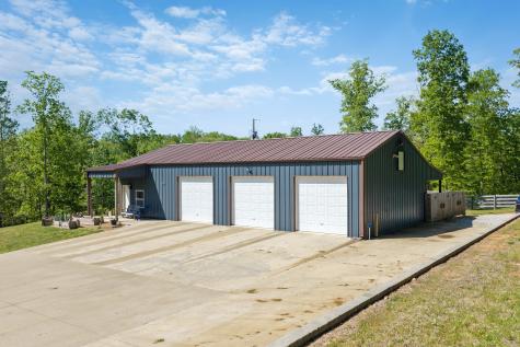 694 Lick Creek Boat Dock Loop Parsons TN 38363