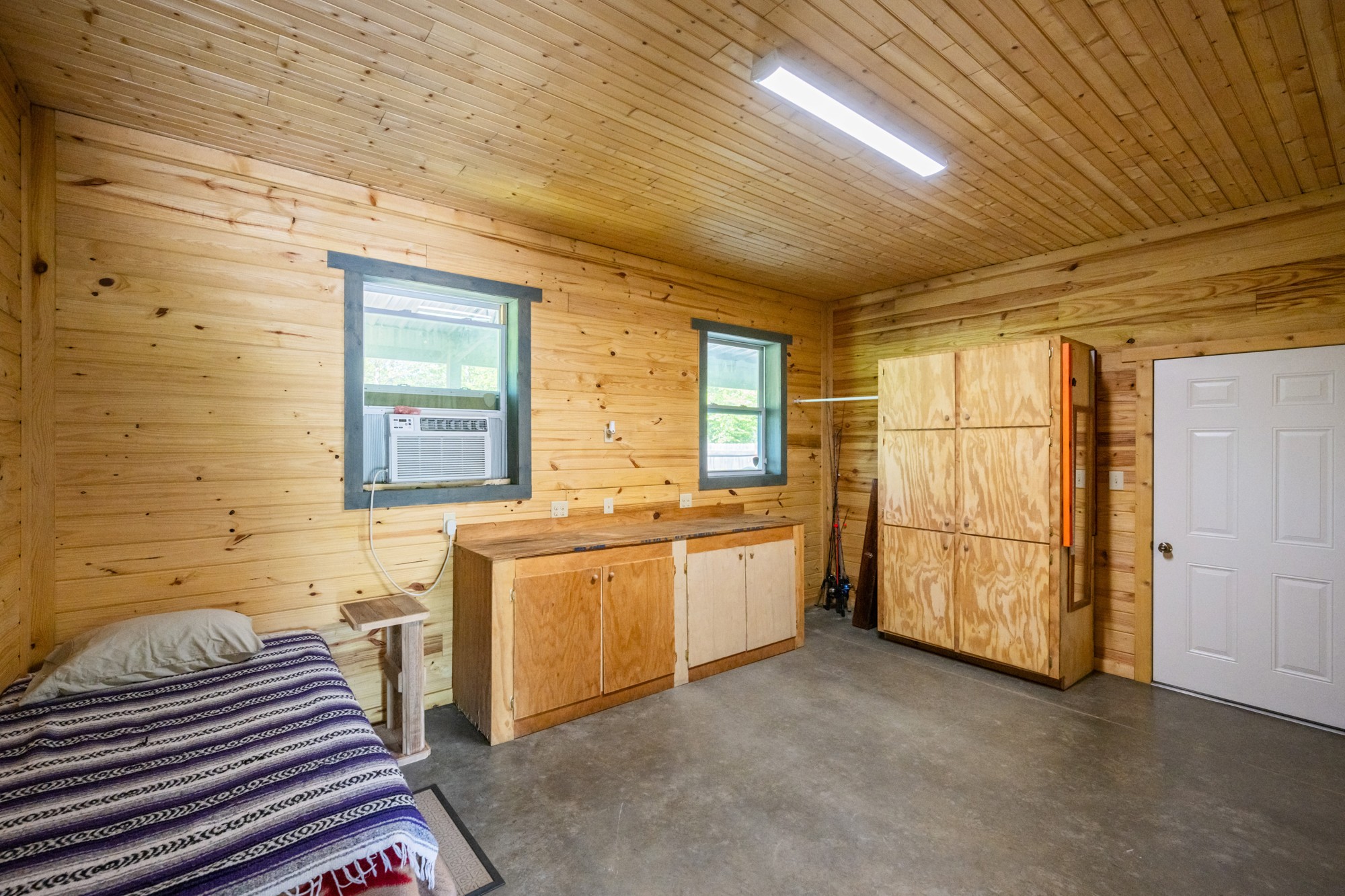 694 Lick Creek Boat Dock Loop Parsons TN 38363