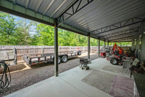 694 Lick Creek Boat Dock Loop Parsons TN 38363