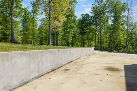 694 Lick Creek Boat Dock Loop Parsons TN 38363