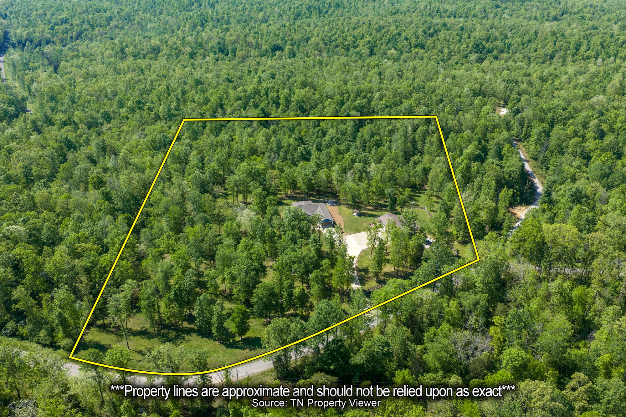 694 Lick Creek Boat Dock Loop Parsons TN 38363