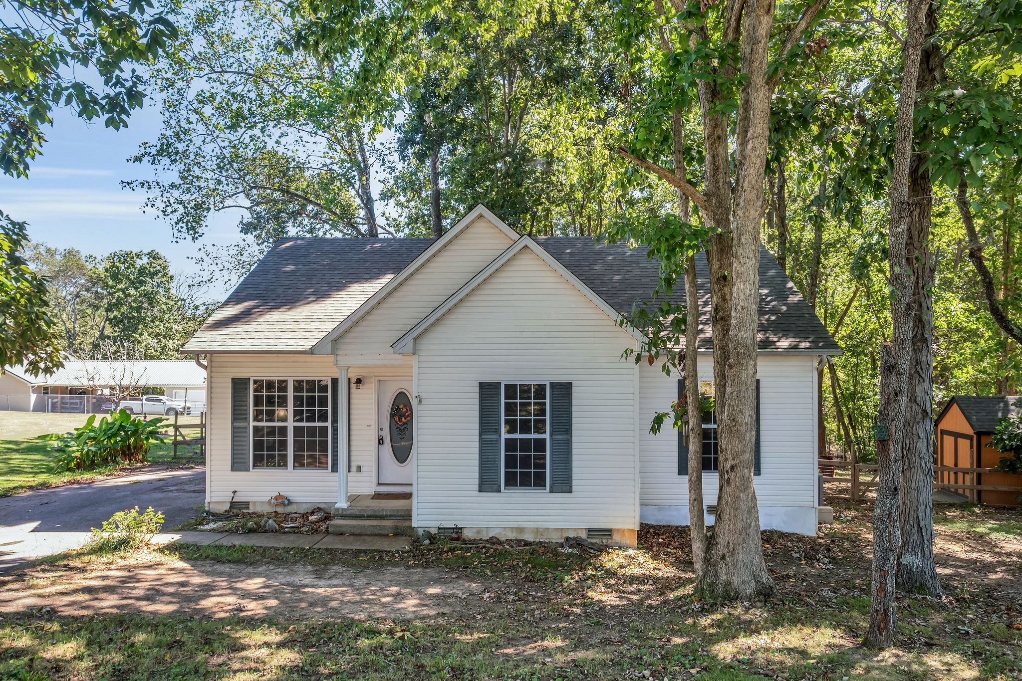2323 Huckaby Road Columbia TN 38401