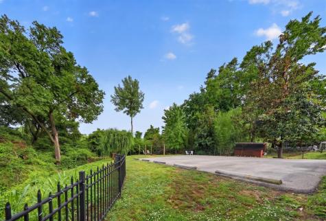 3210 Southlake Drive Nashville TN 37211