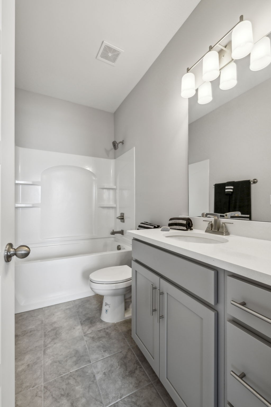 347 Carver Connection Lebanon TN 37087