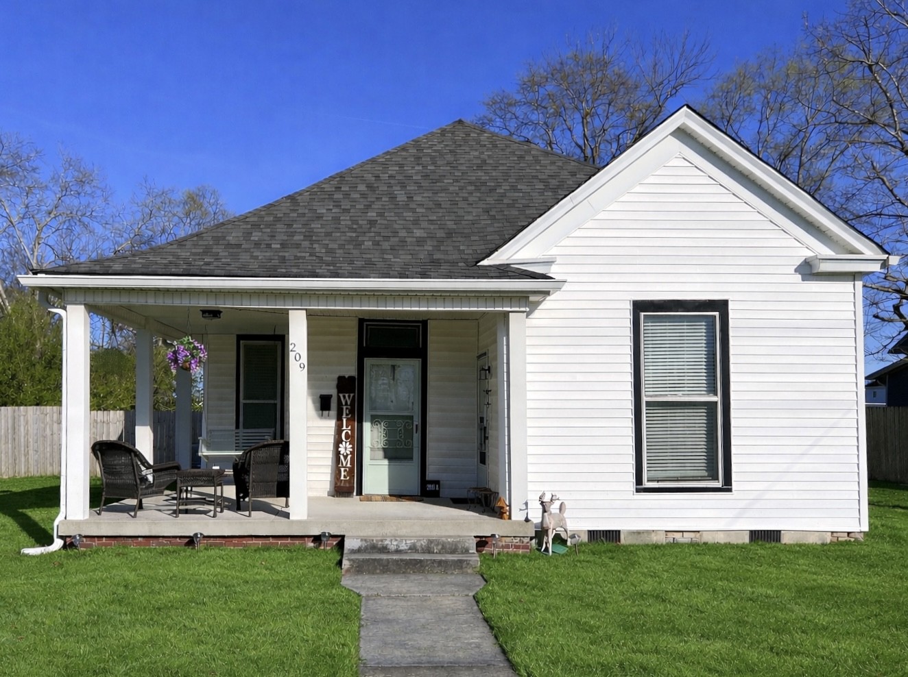 209 S Greenwood Street Lebanon TN 37087