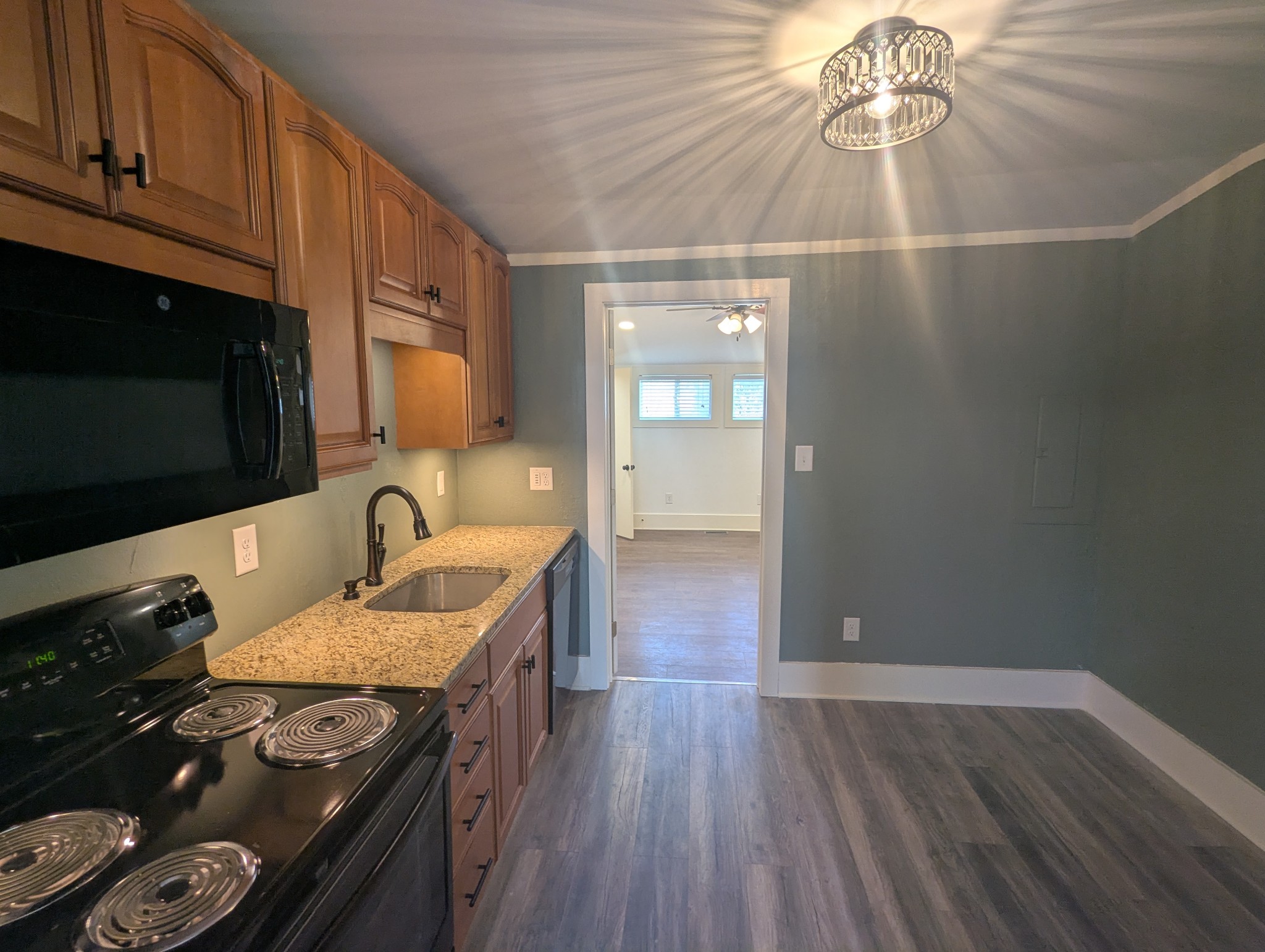 209 S Greenwood Street Lebanon TN 37087