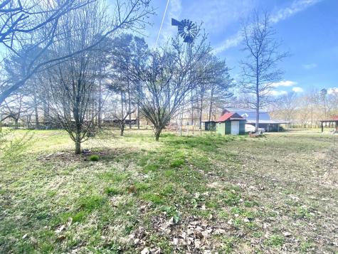 200 Brown Town Road Waverly TN 37185
