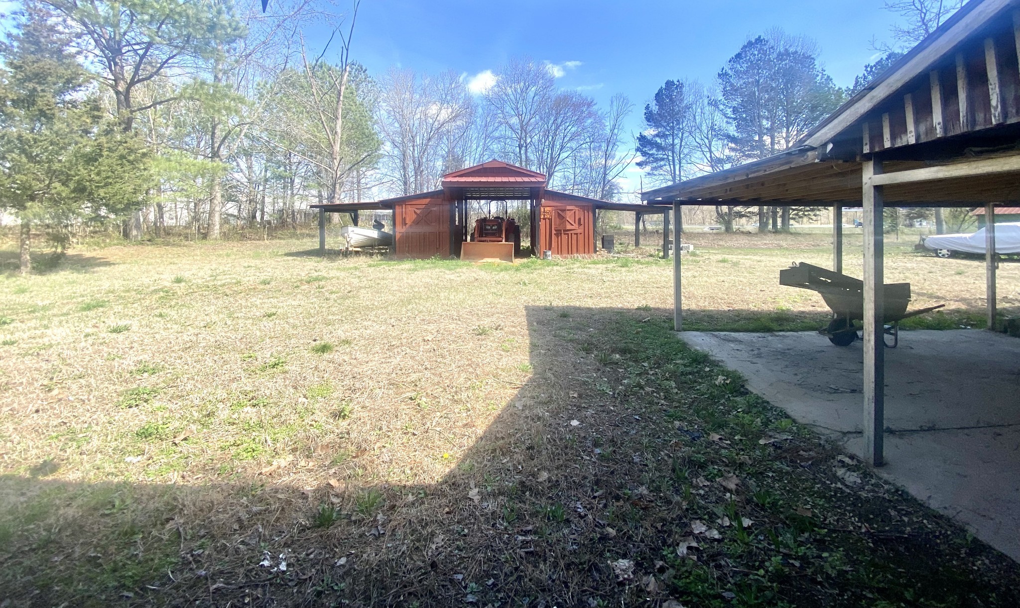 200 Brown Town Road Waverly TN 37185
