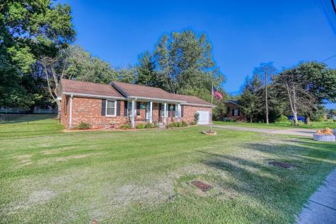 810 S Broadway Street Portland TN 37148