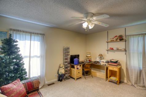 810 S Broadway Street Portland TN 37148