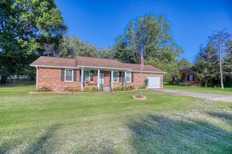 810 S Broadway Street Portland TN 37148