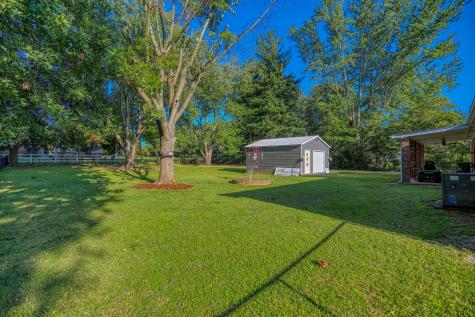810 S Broadway Street Portland TN 37148