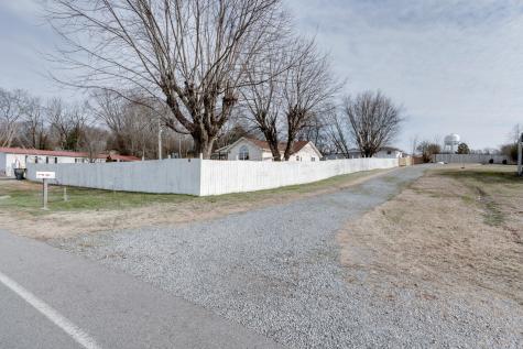 5107 Austin Peay Highway Westmoreland TN 37186
