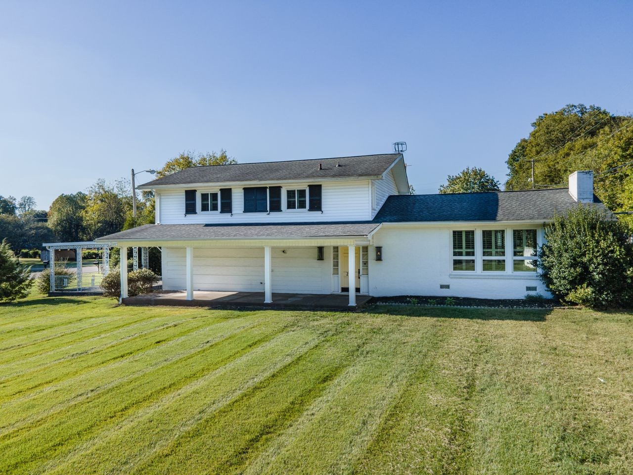 2910 Brookside Drive Columbia TN 38401