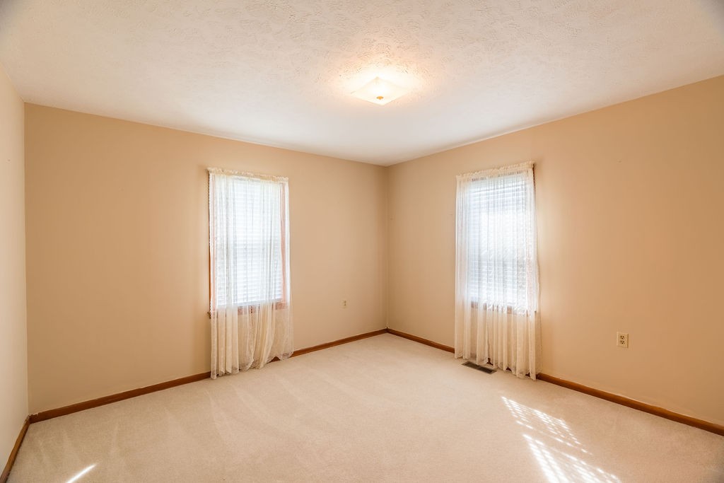 260 Heltsley Street Lewisburg KY 42256