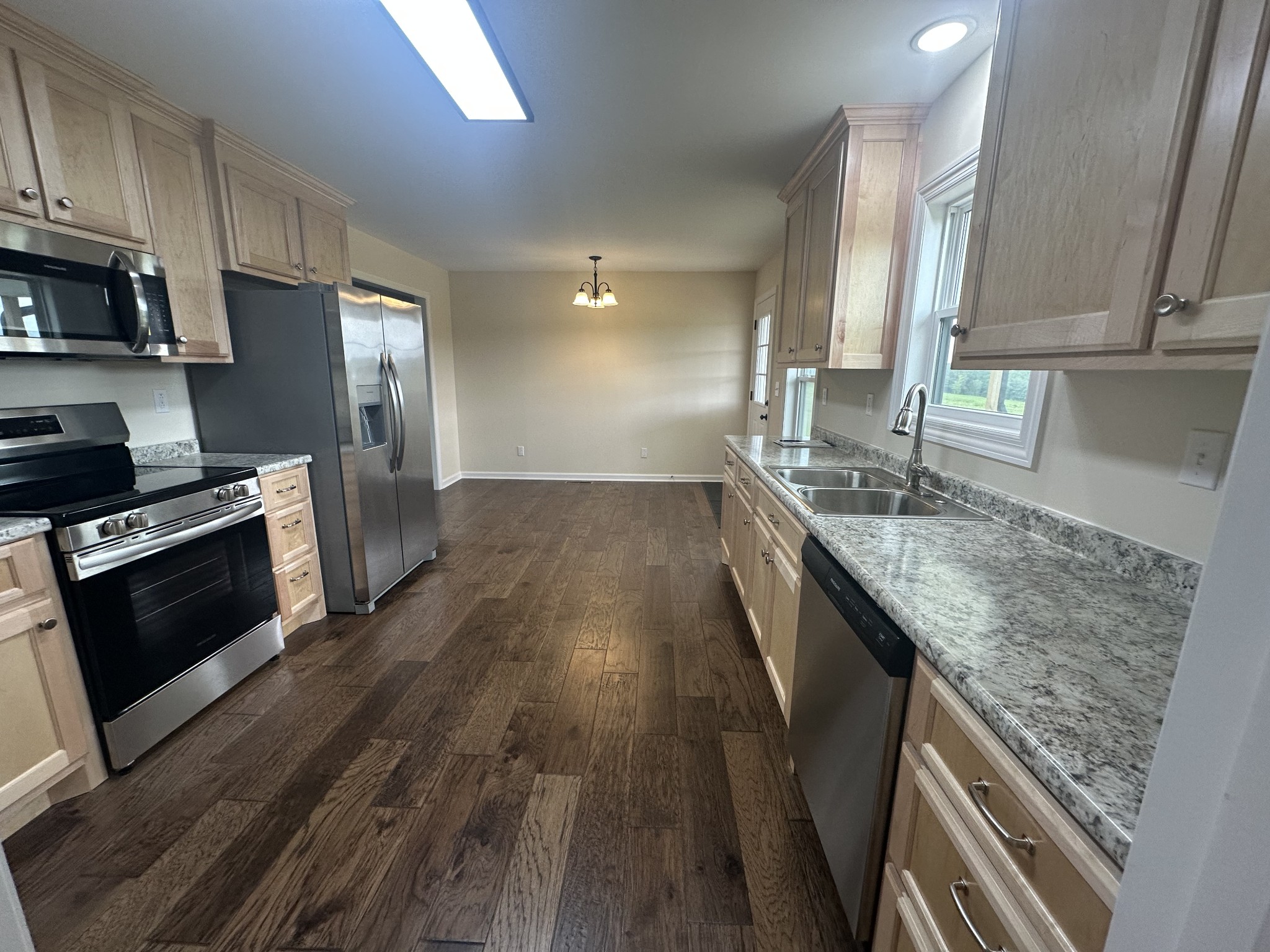 1654 Linvillle Road Lawrenceburg TN 38464