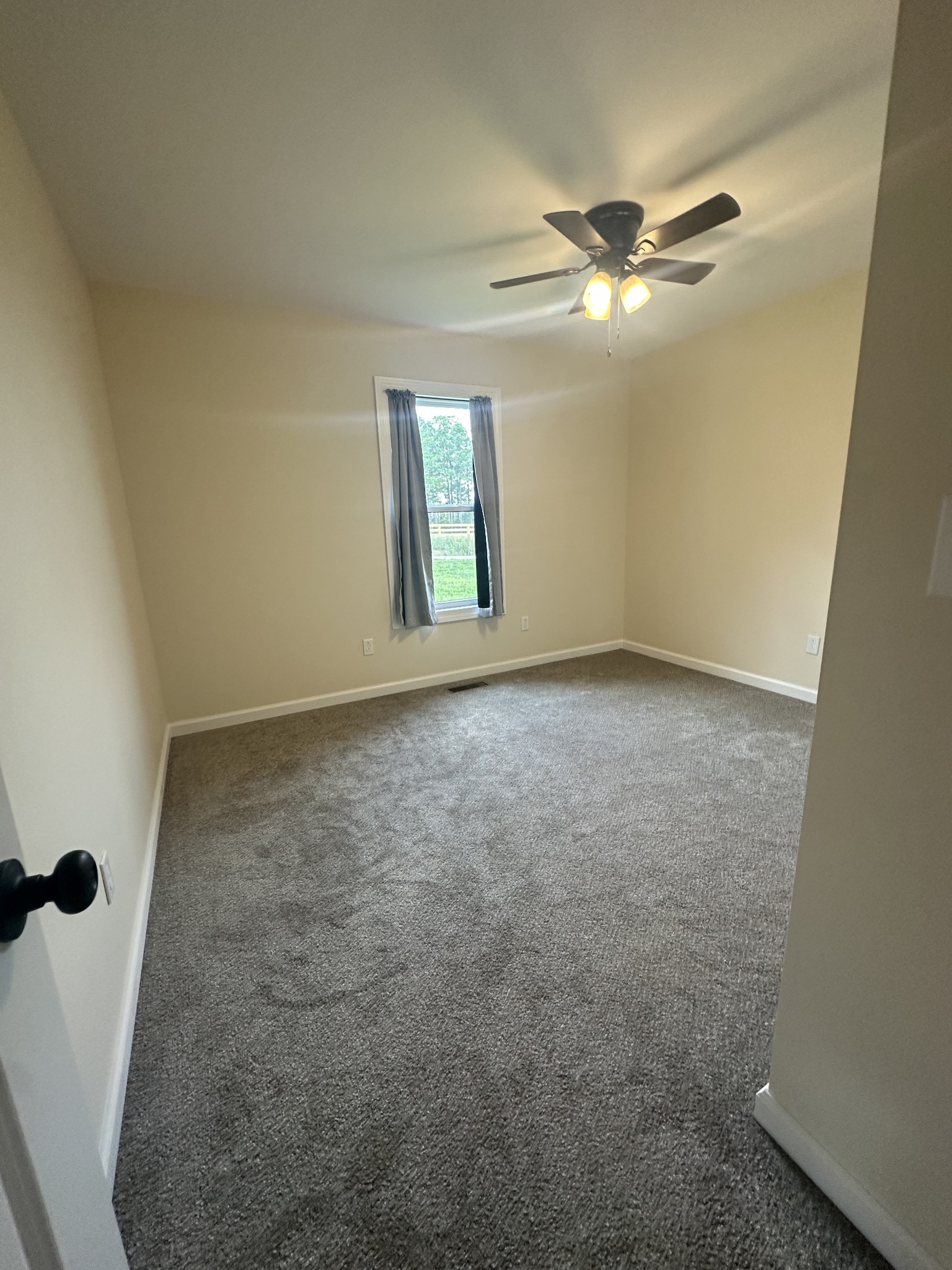 1654 Linvillle Road Lawrenceburg TN 38464