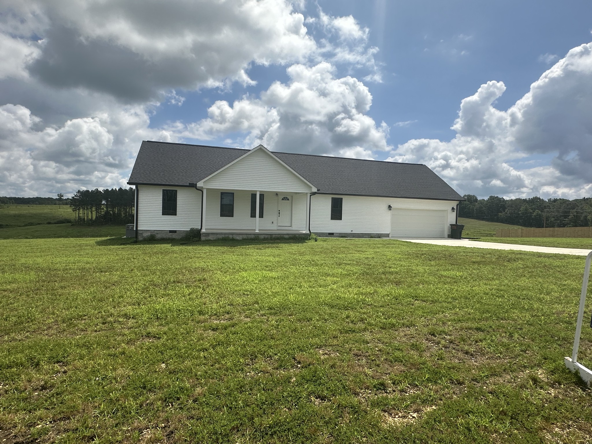 1654 Linvillle Road Lawrenceburg TN 38464