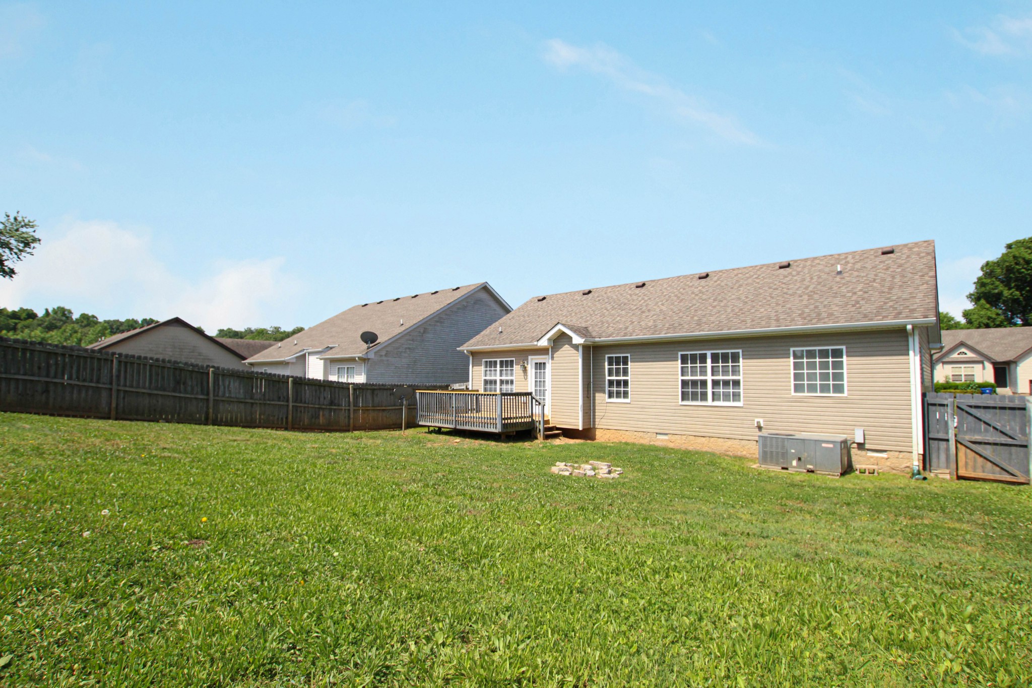 1347 Whitt Lane Clarksville TN 37042