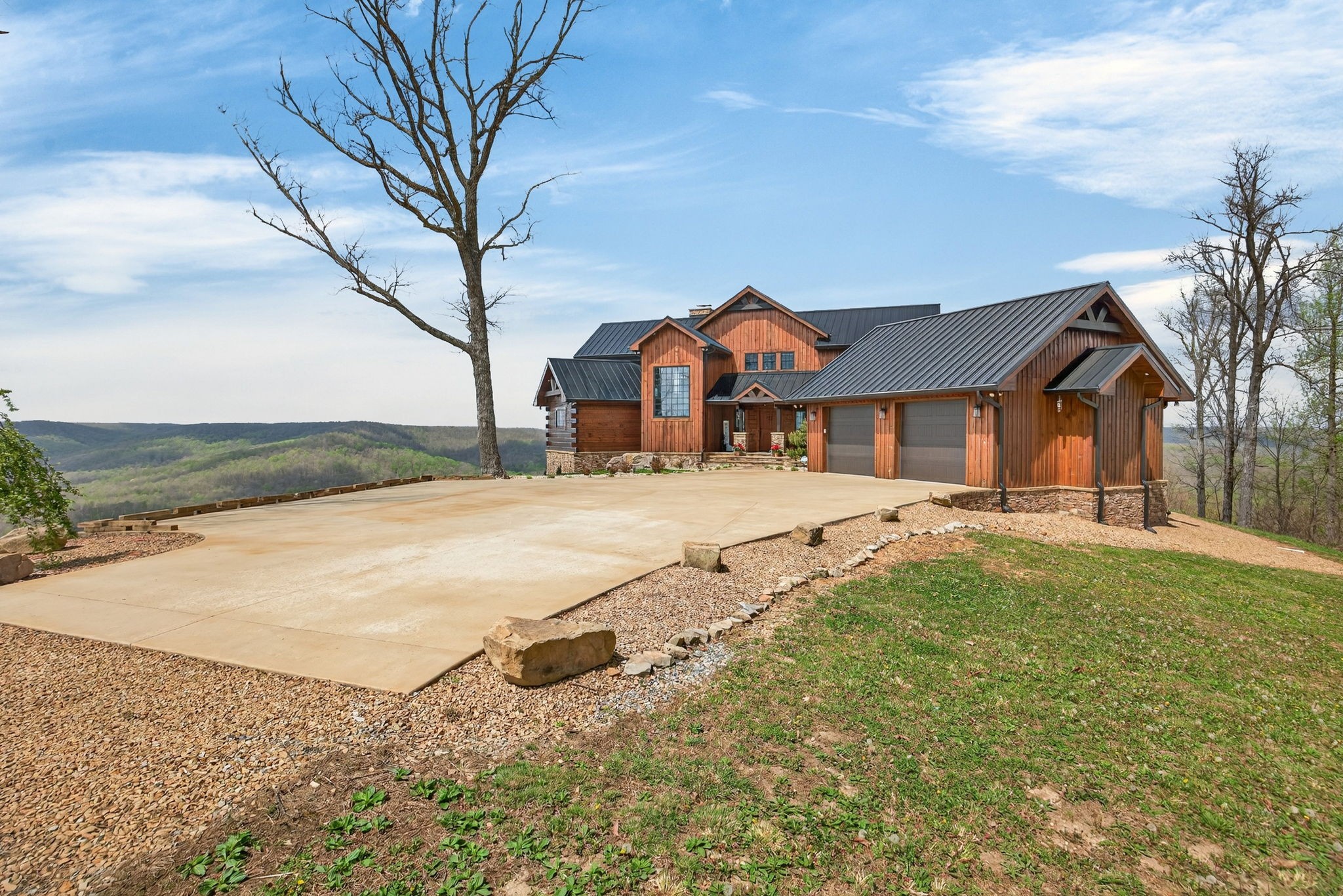 751 Bear Knob Lane Crawford TN 38554