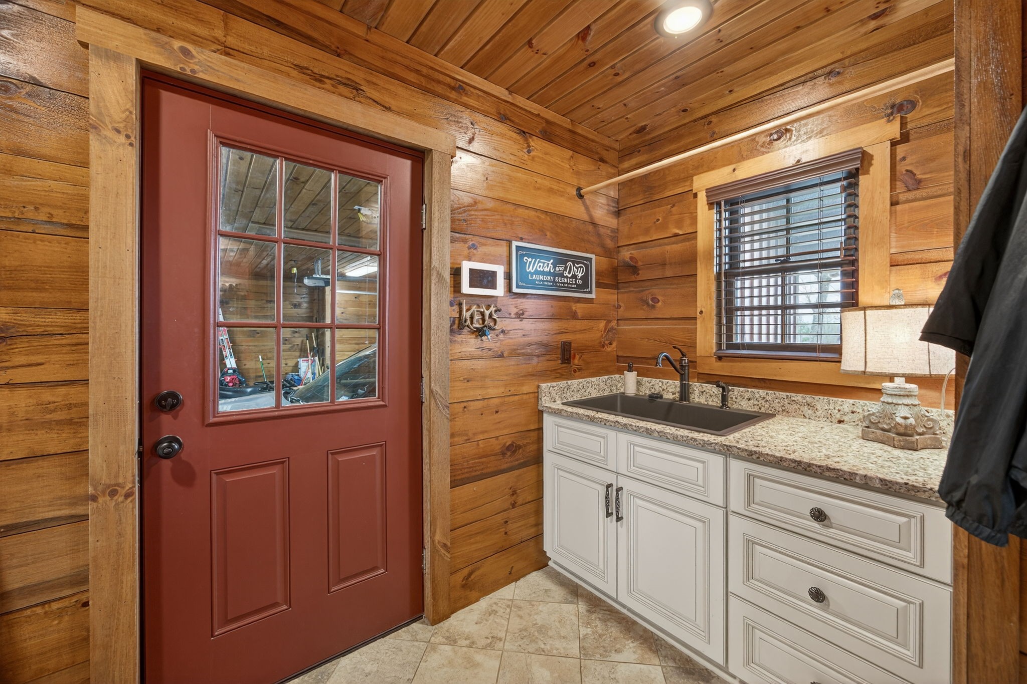 751 Bear Knob Lane Crawford TN 38554