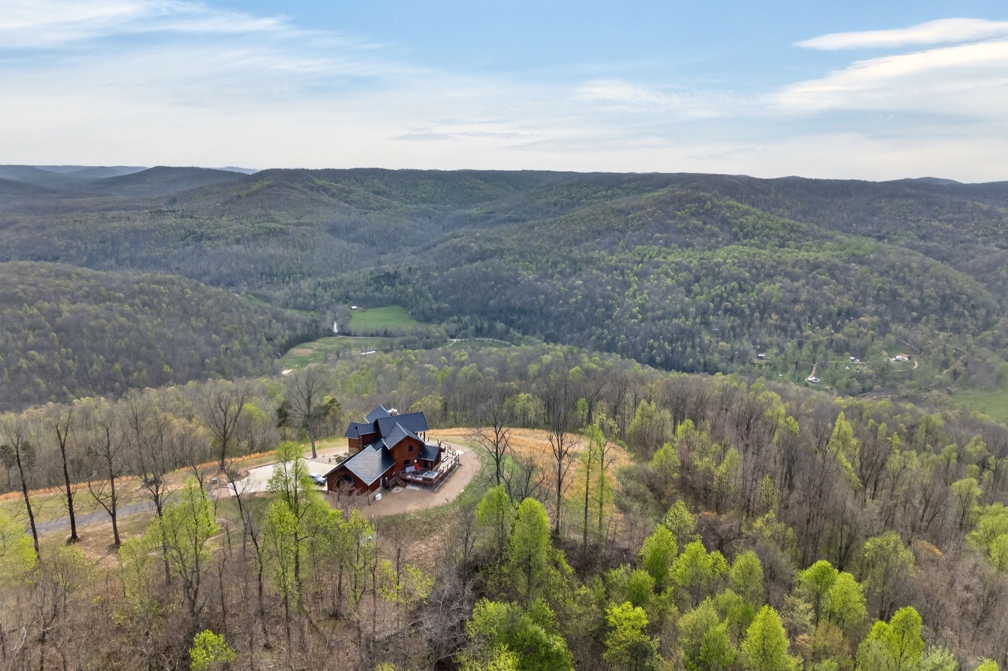 751 Bear Knob Lane Crawford TN 38554