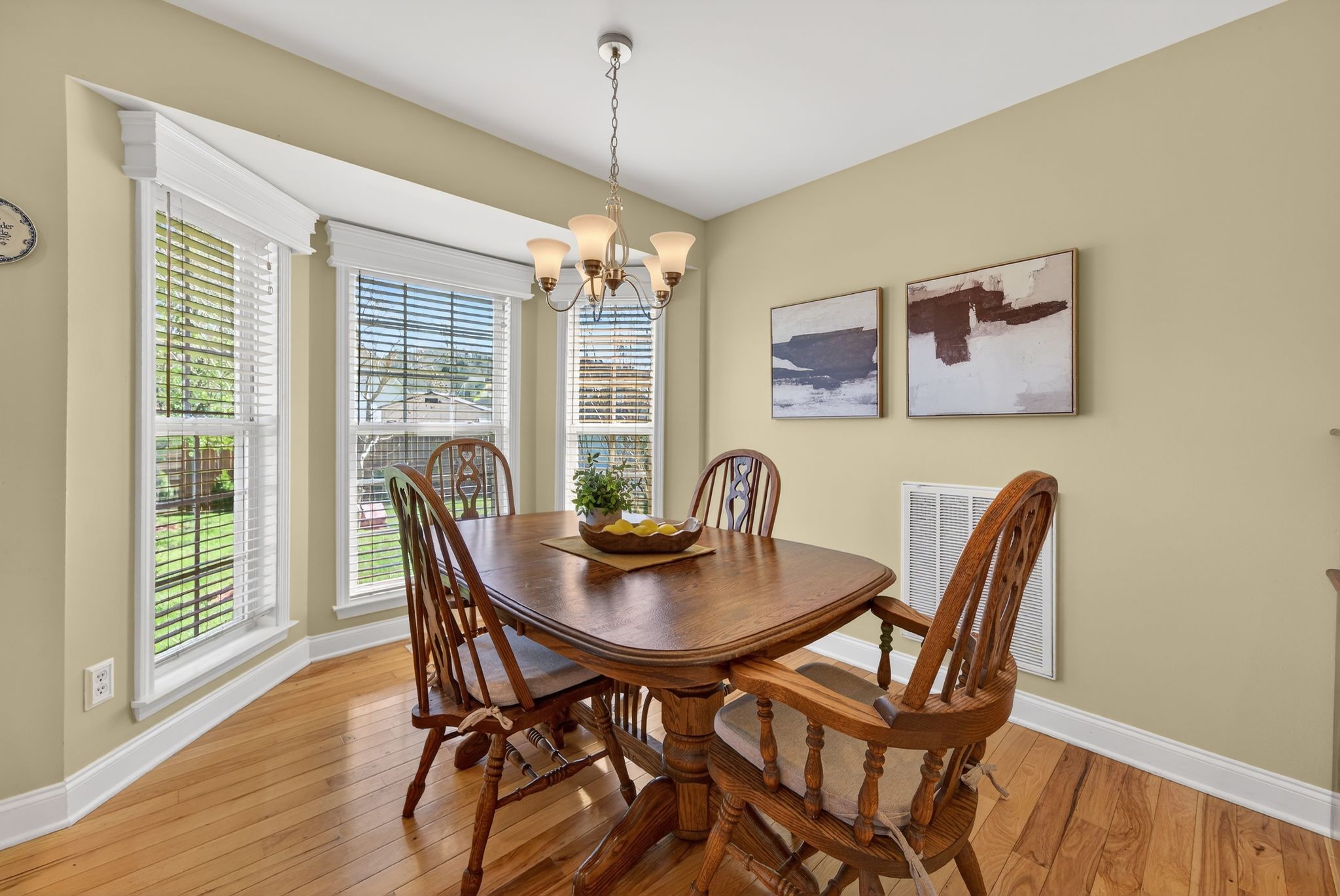 1602 Oxford Court Columbia TN 38401