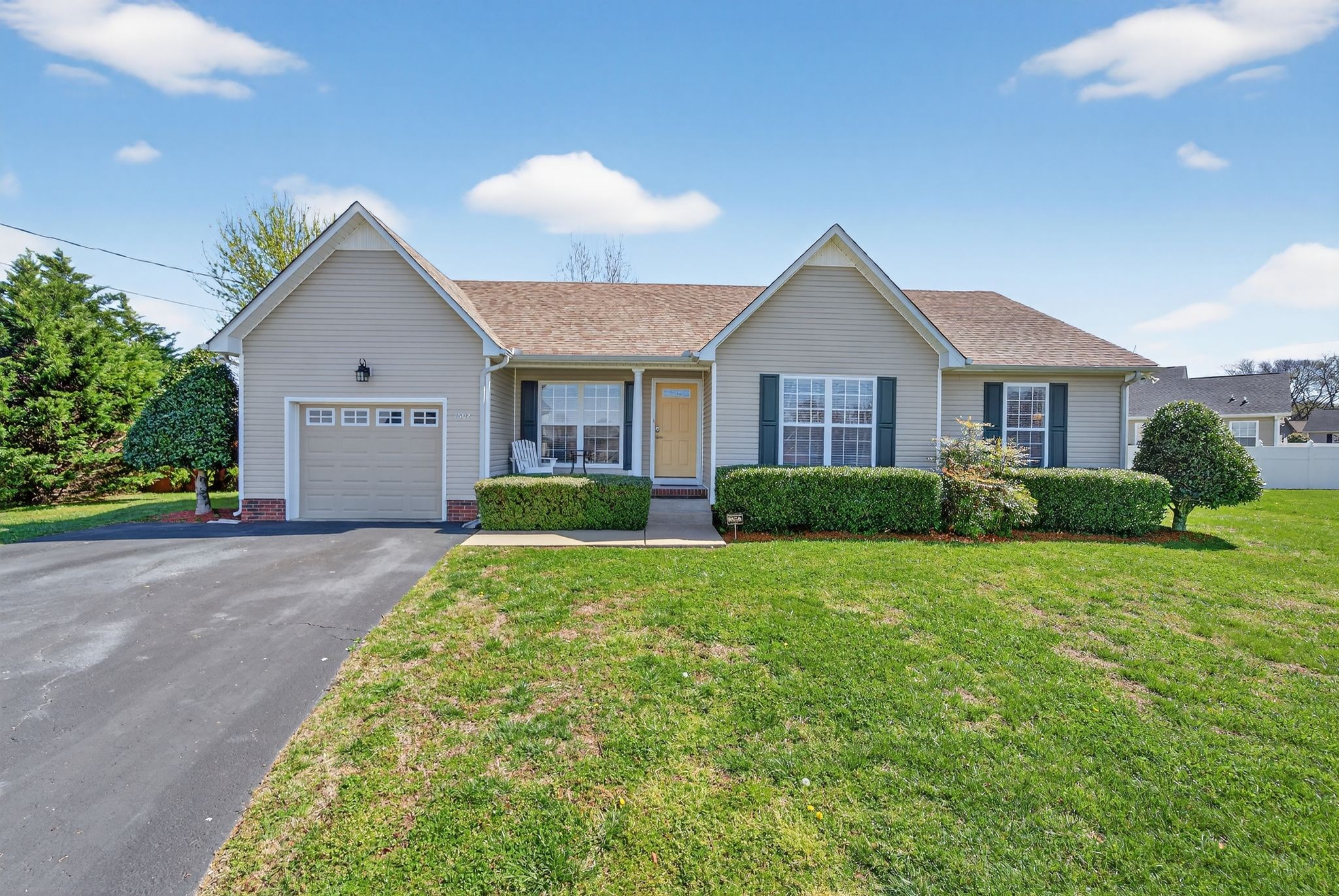 1602 Oxford Court Columbia TN 38401